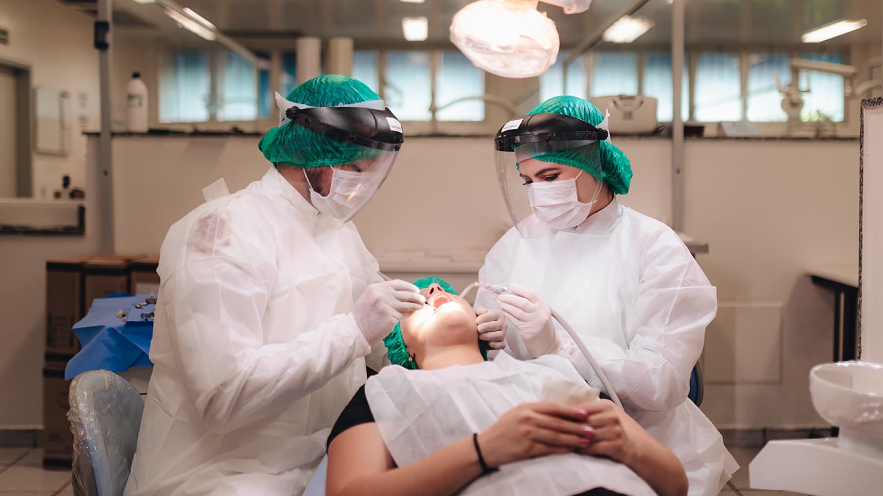 Clínica de Odontologia · UNIFOR